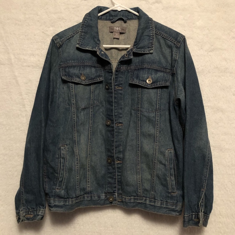 NWOT oversized denim jacket